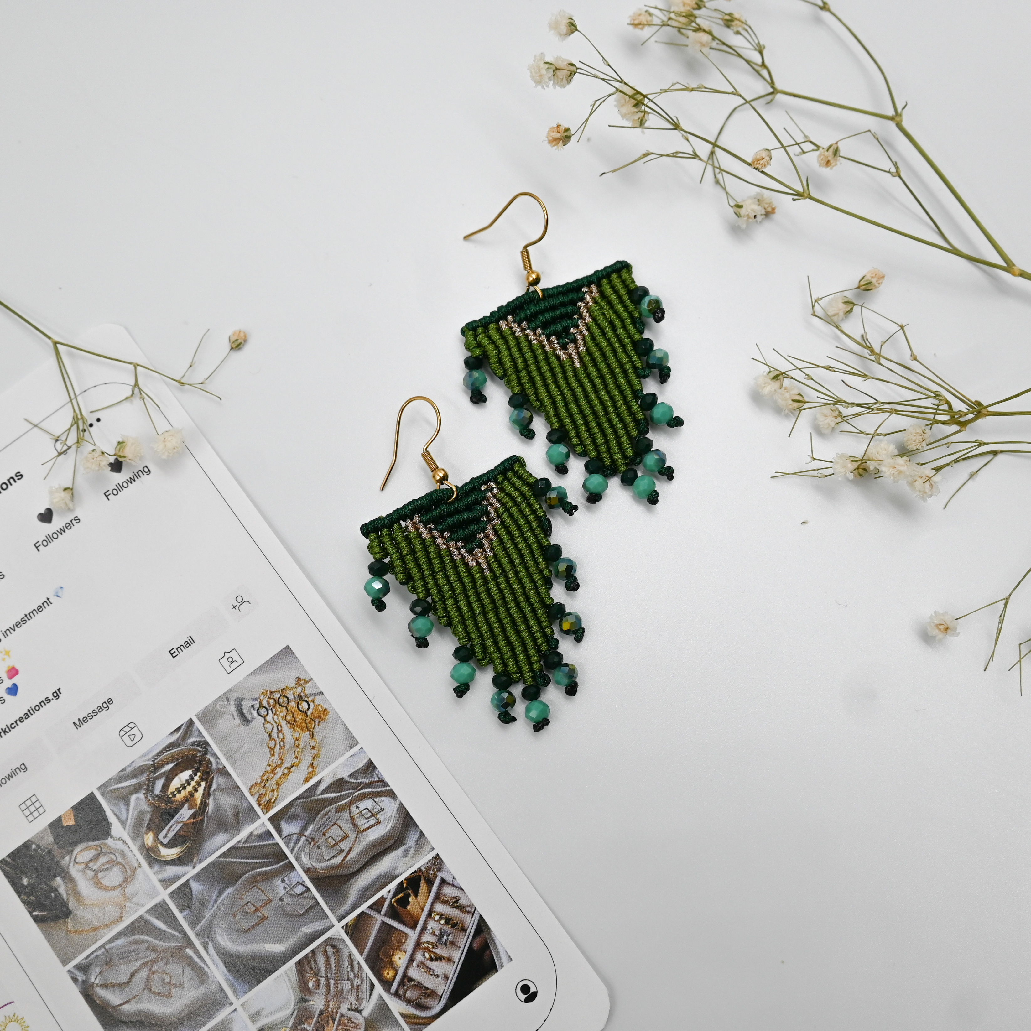 Boho-chic greek-inspired green macrame earrings featuring a geometric pattern and delicate green beads, perfect for spring and summer season.